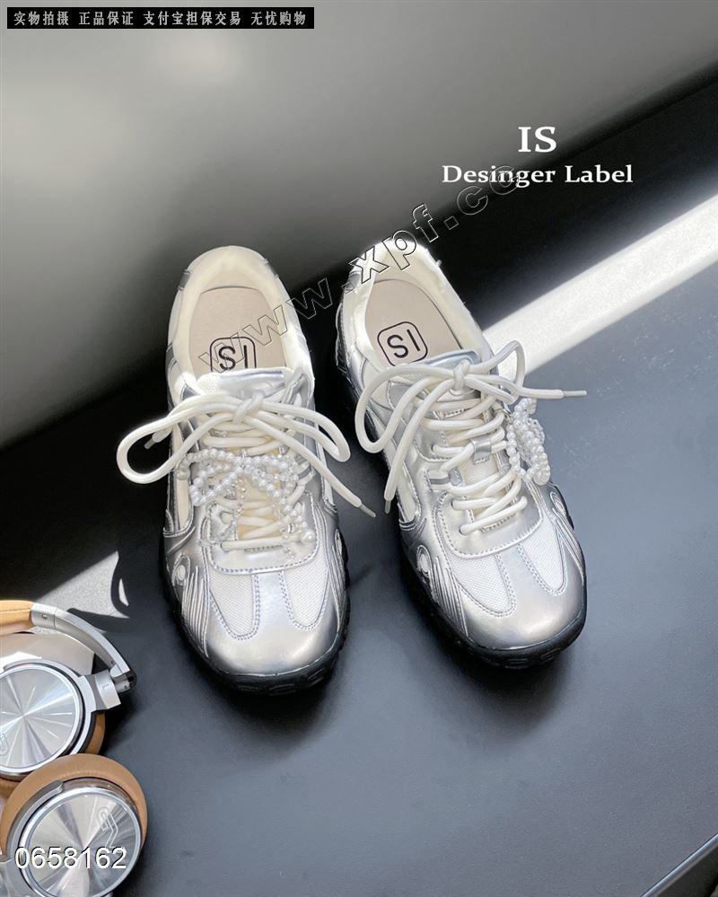 品牌:𝐈𝐒  4536