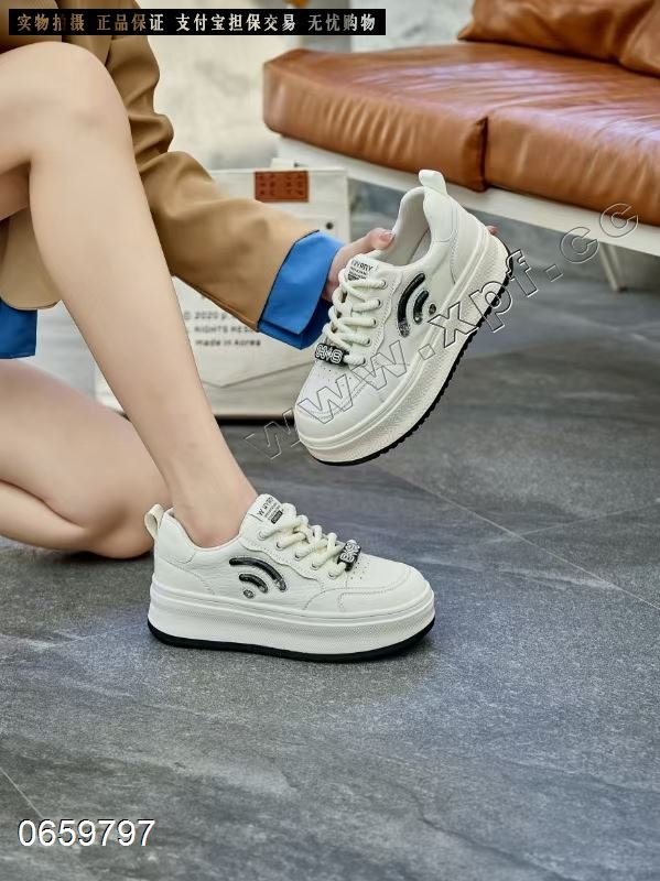 依恋莱