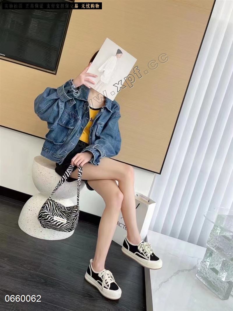 恋典 22283  透网