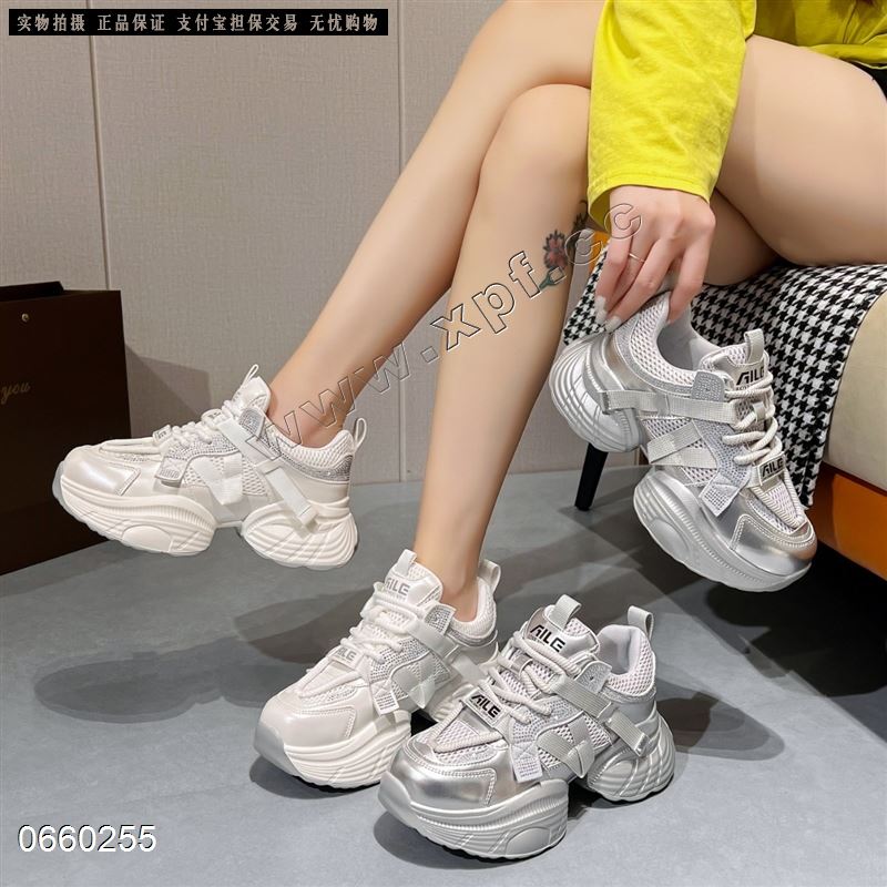 新款透网休闲鞋A511一1