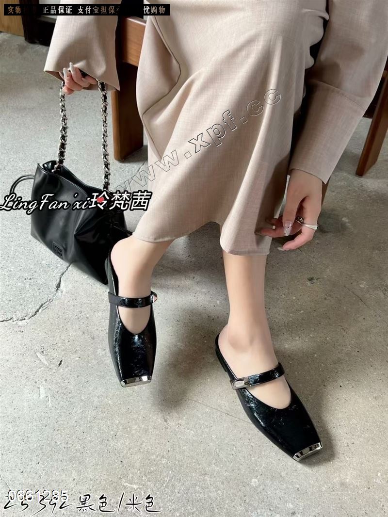 包头女拖鞋