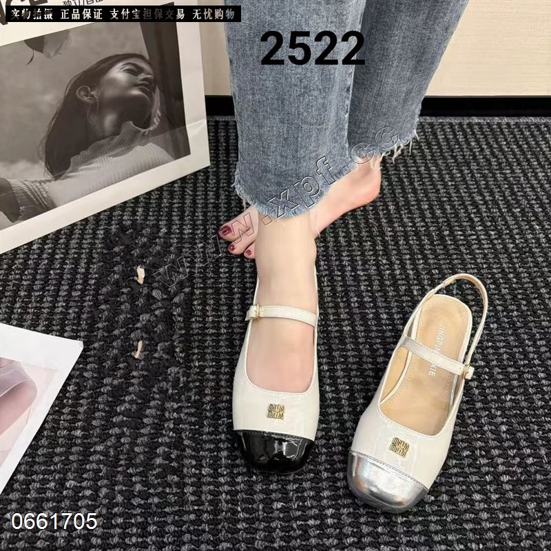 时尚单鞋2522