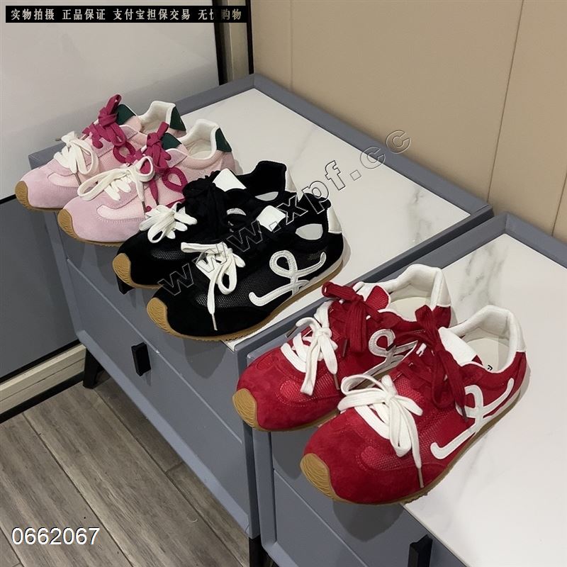 新款休闲运动鞋透气百搭阿甘鞋966