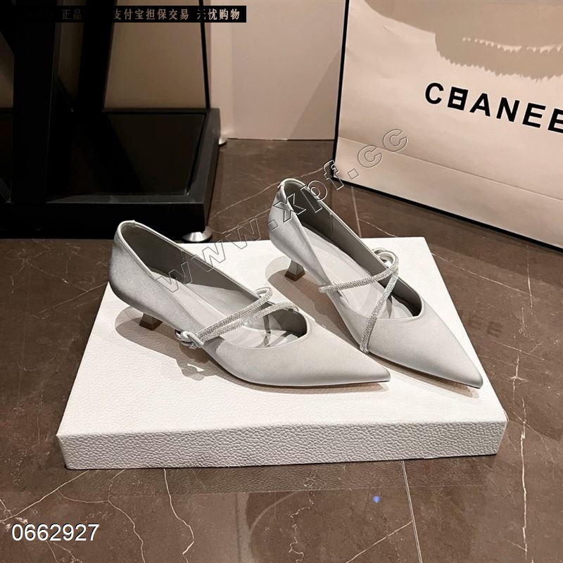 鞋殷59819