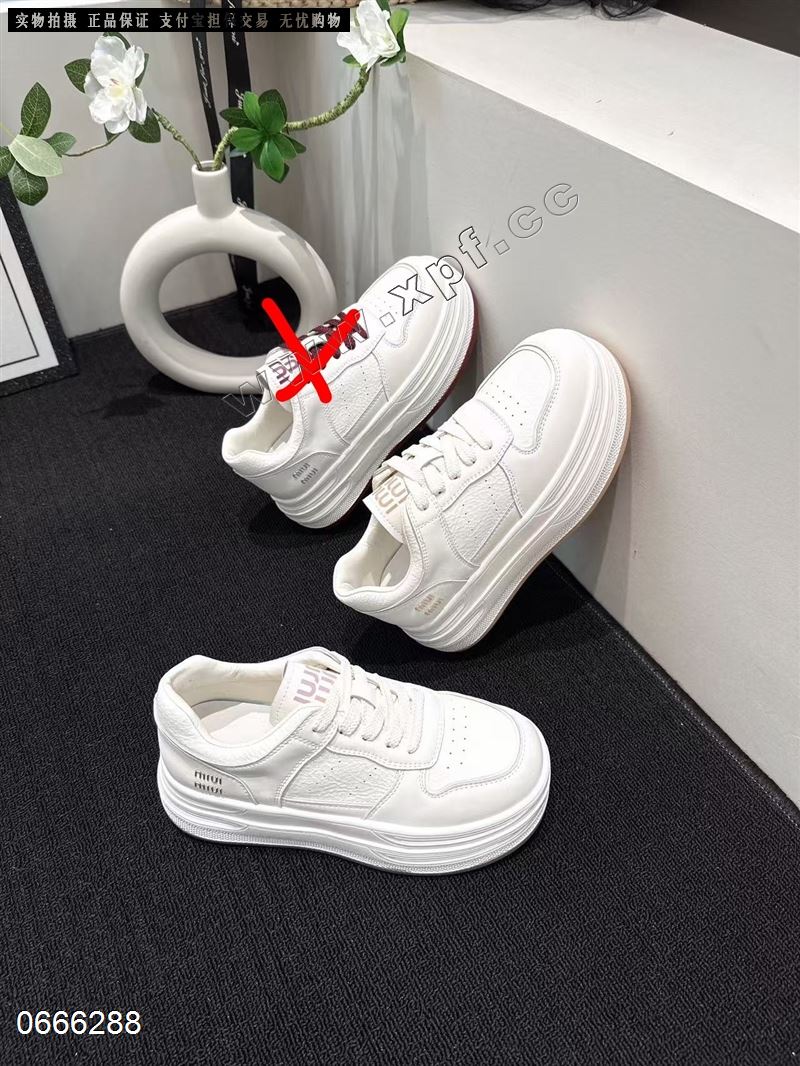 简嘉丽8913