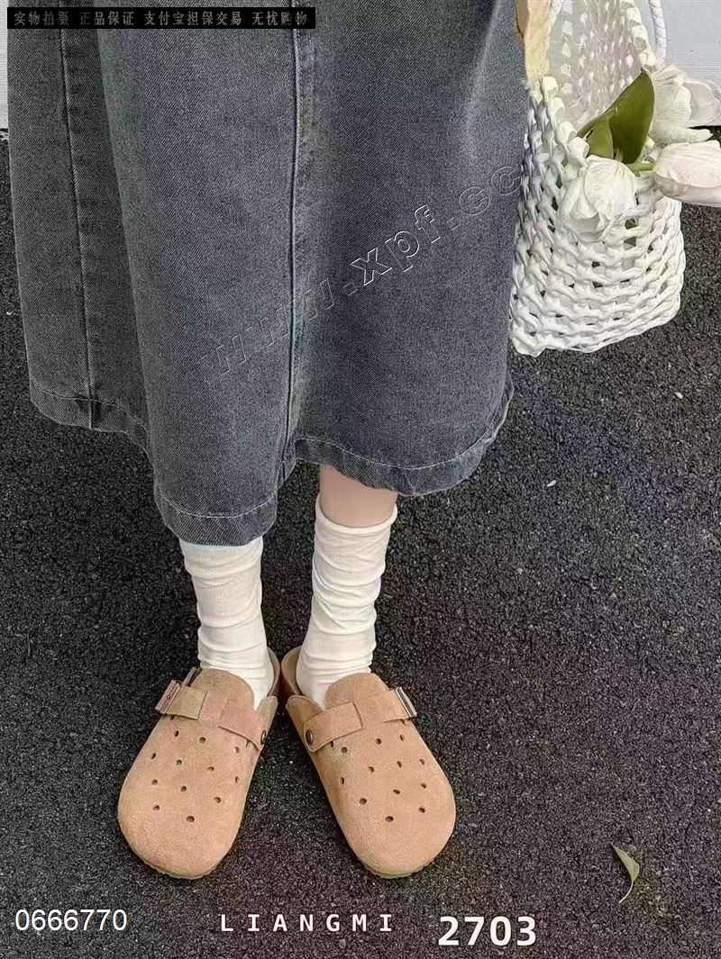 靓美勃肯真皮洞洞拖鞋