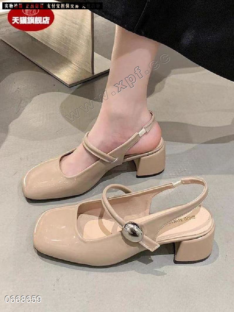 包头女凉鞋