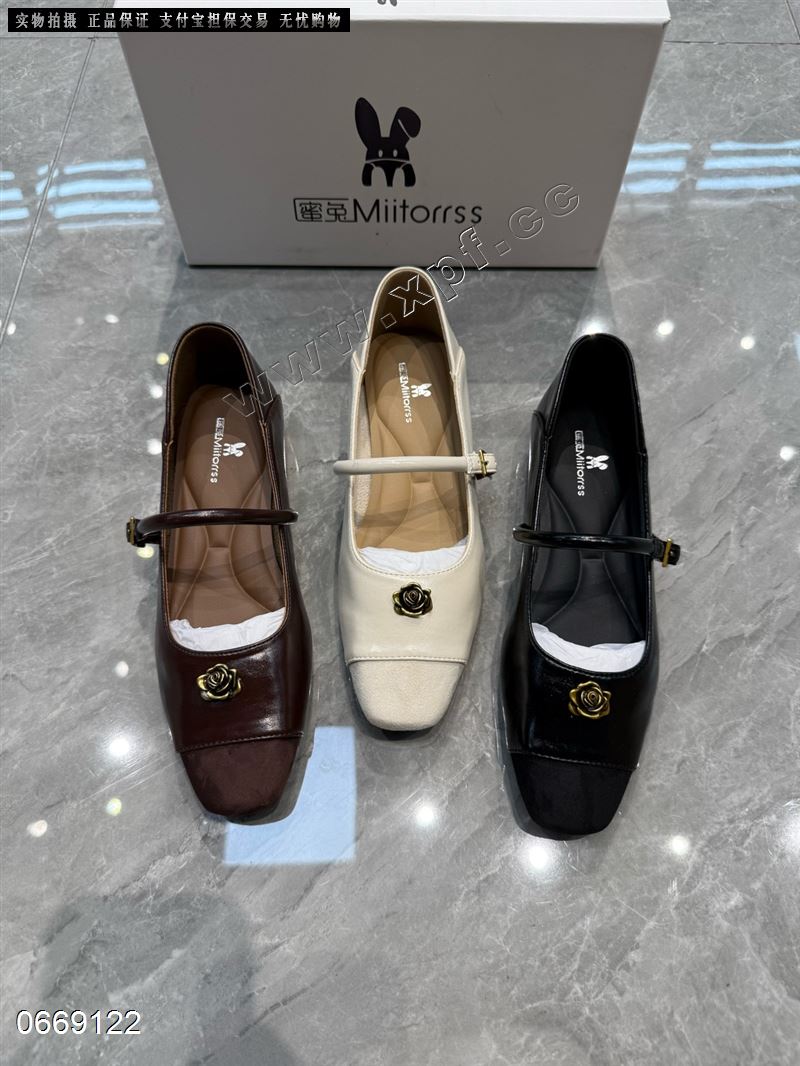 蜜兔 8216