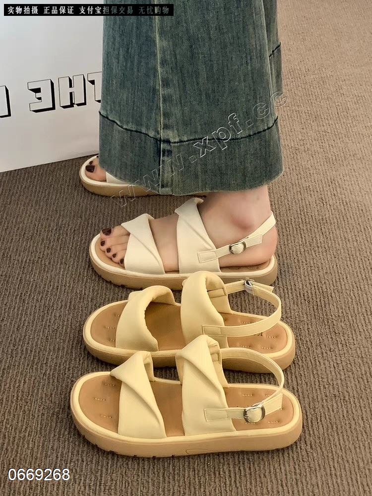 韩菲蝶