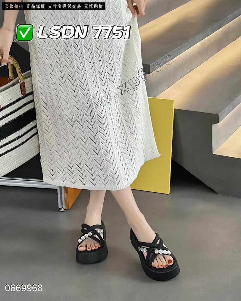 莱丝丹妮7751