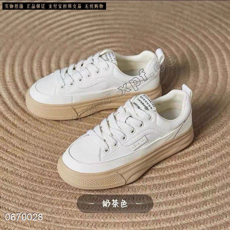 时尚休闲鞋