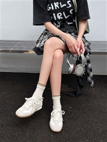新款 轻奢休闲阿甘德训鞋 软底软面舒适休闲鞋9226