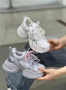 高挑