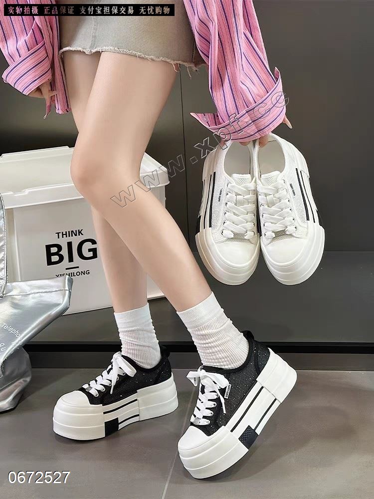 时尚休闲鞋