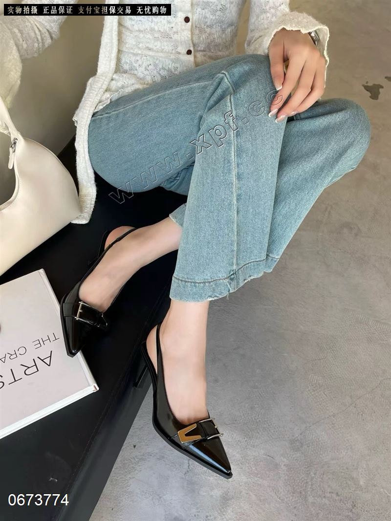 伊莎卡迪/常魅  70-101/C6506