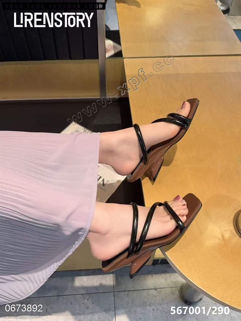 俪人故事   黑色67789，银色68，秒