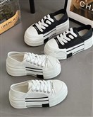 美足纪
