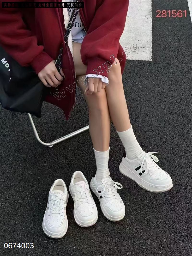 时尚休闲鞋