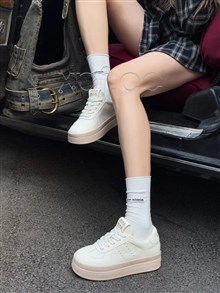 高挑