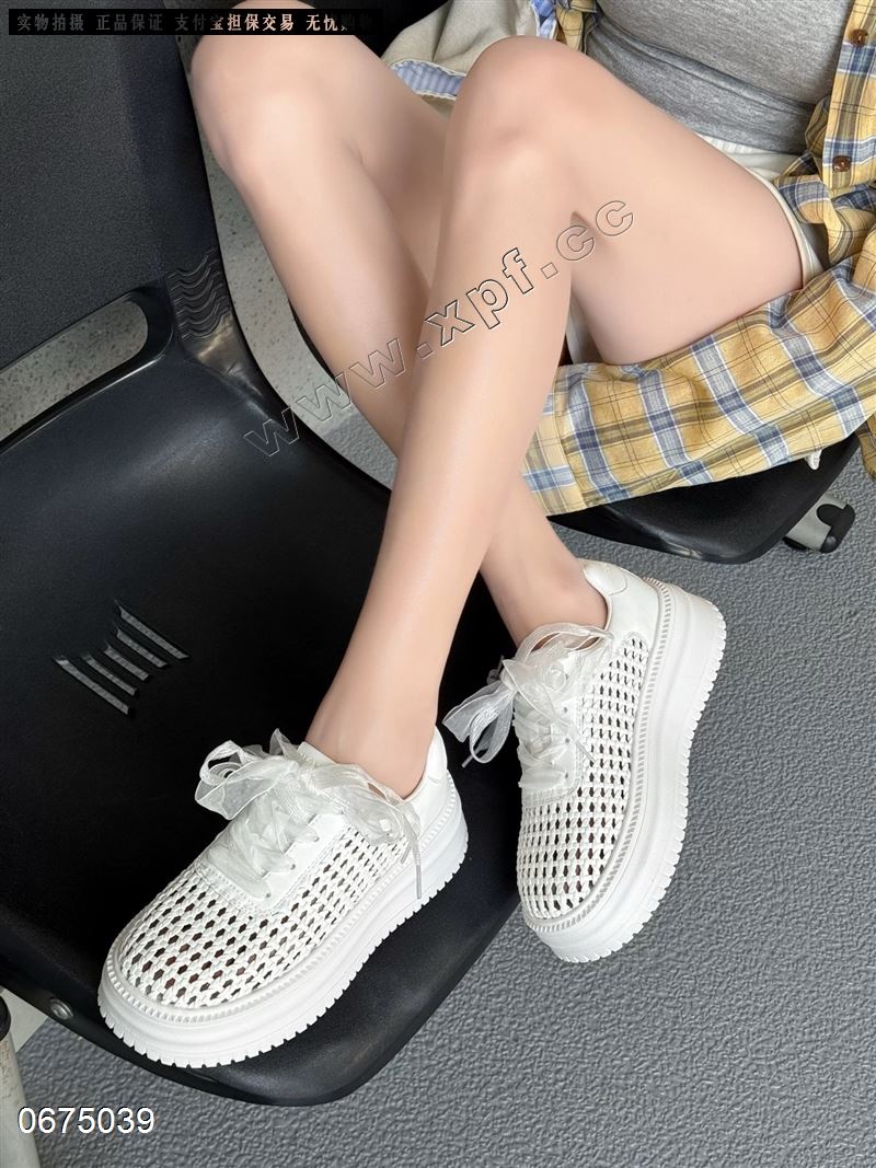 毛毛  2037