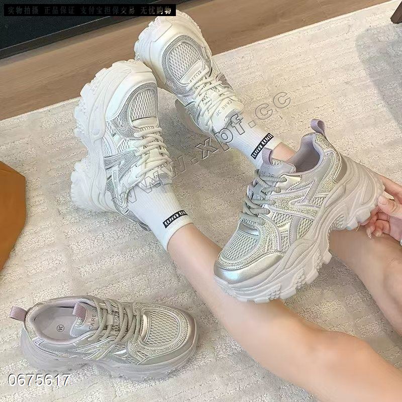 时尚厚底女休闲鞋 2529