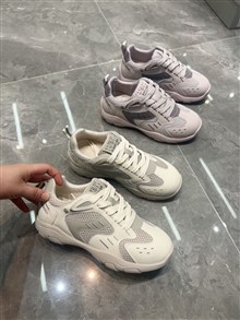她她左右 0155