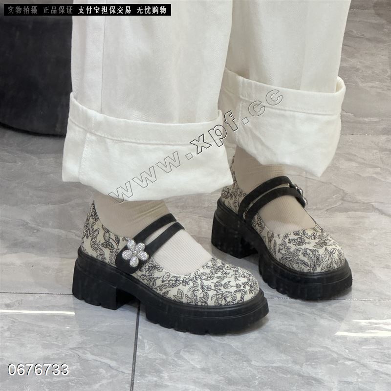 哲与夕 8017