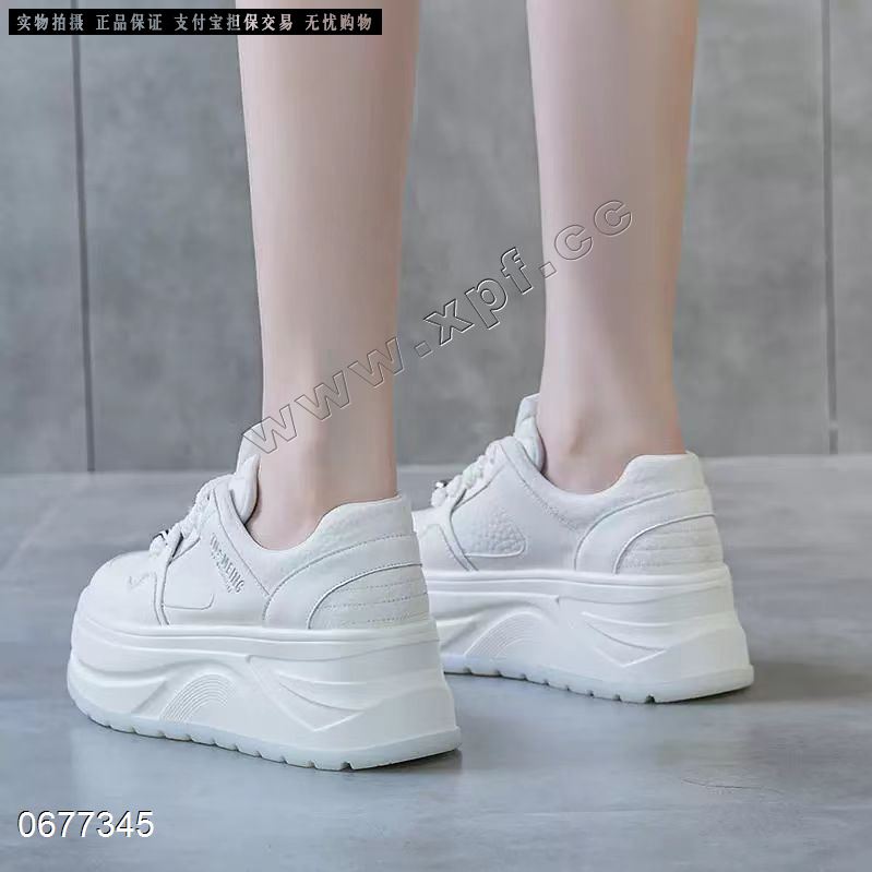时尚休闲鞋