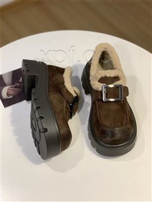Kisscoco P999  绒面轻底