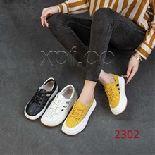 新款头层牛皮女休闲鞋  2302