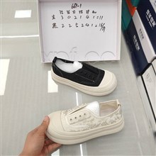 时尚休闲鞋