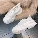 时尚厚底休闲小白鞋