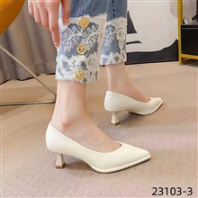 金伊佰妮