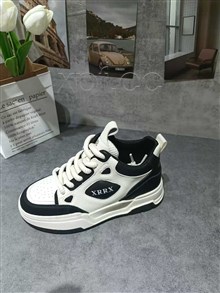时尚休闲鞋