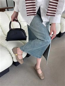 高挑