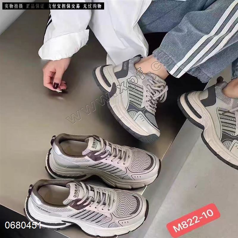 时尚休闲鞋